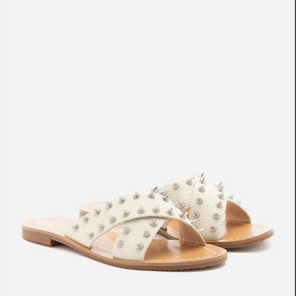 Women's Studded Leather Sandals - Cream